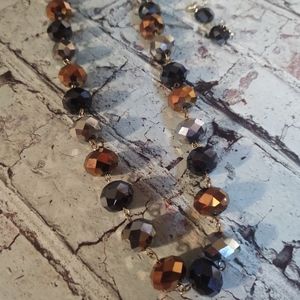 Vintage and Elegant Beaded Necklace with Earrings